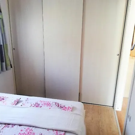 Dina Apartment