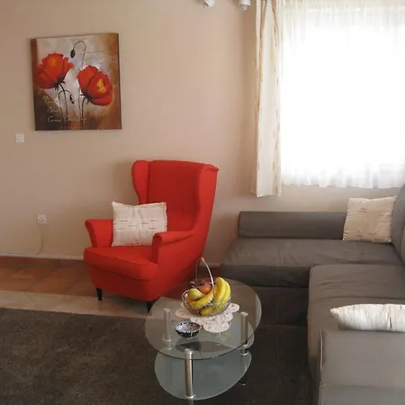 Apartman Dina *