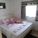 Apartamento Dina *