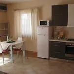 Dina Apartamento *